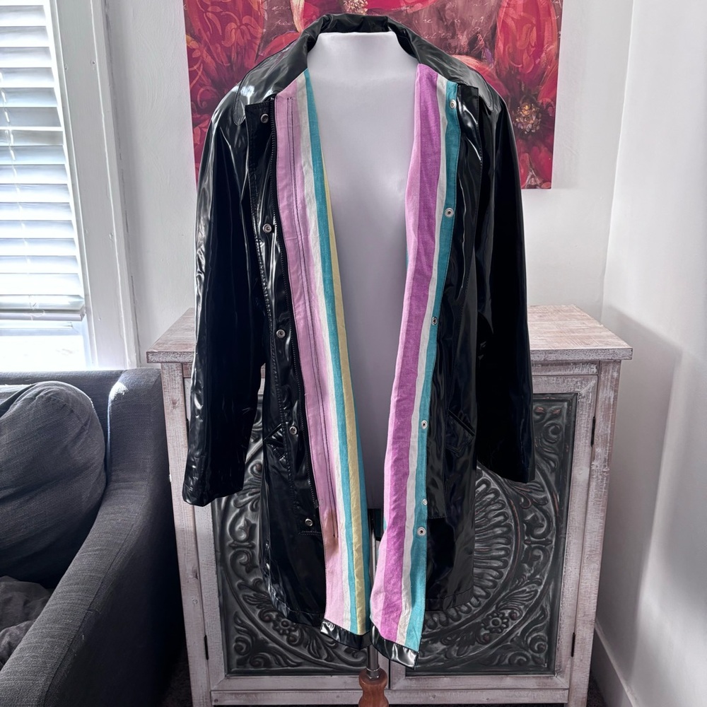 Vintage J G Hook Long Black Raincoat With Colorful Striped Cotton Lining Size Lg